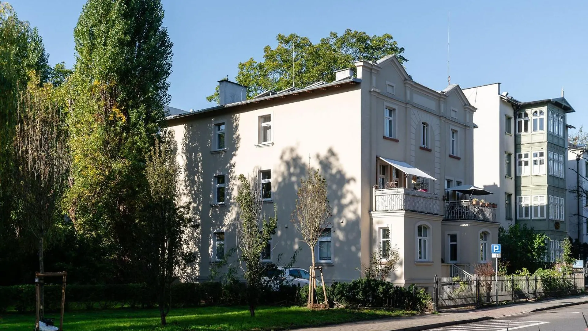 Sanhaus Apartments - Apartament Retro - Przy Plazy I Z Parkingiem Sopot